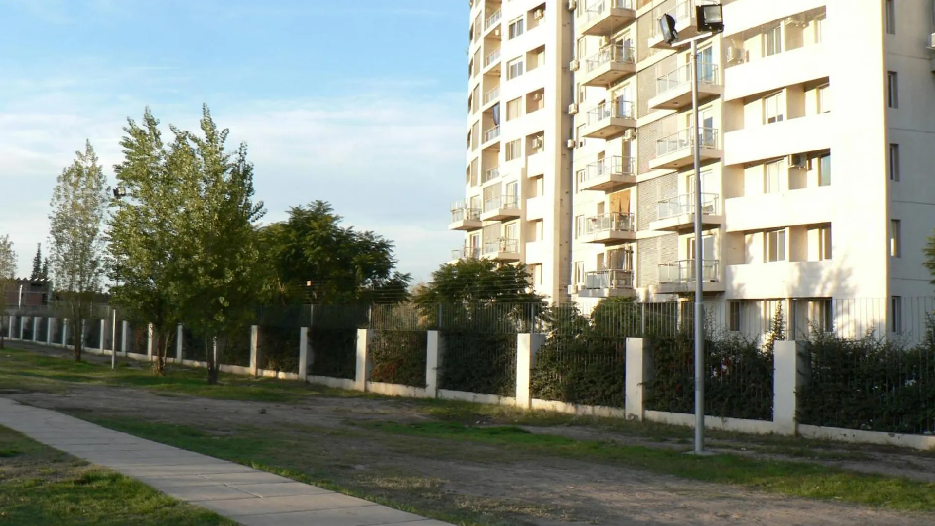 Centro-Parque Central location